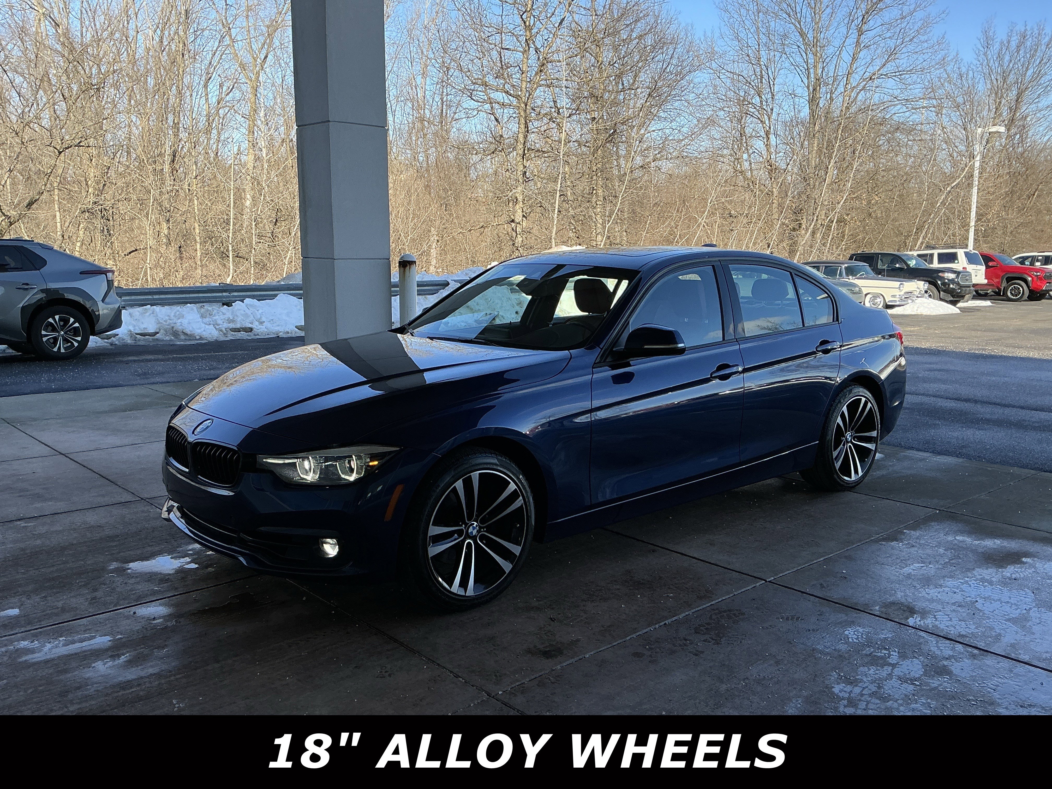 Used 2018 BMW 330i xDrive Sedan w/ Premium Package image 3