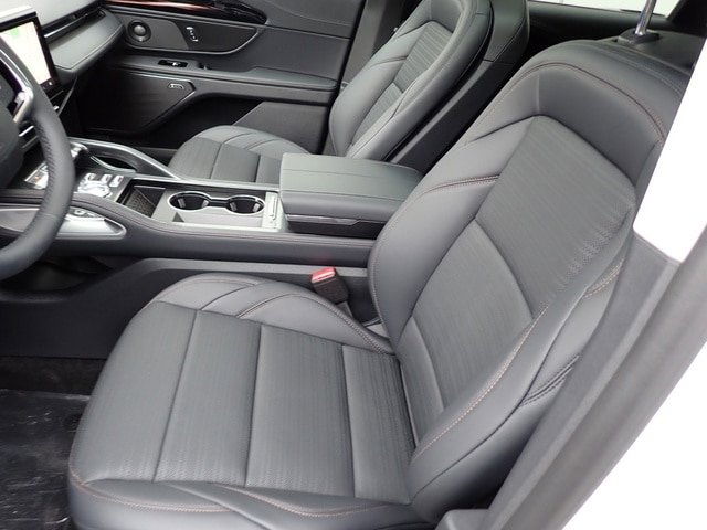 New 2026 Lincoln Nautilus Reserve w/ Jet Appearance Package image 22