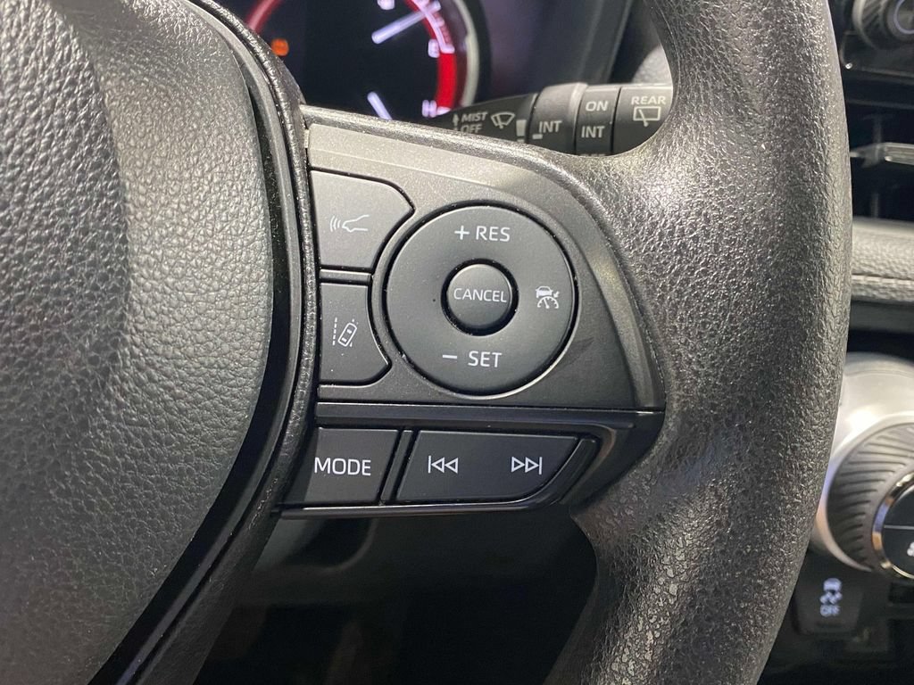 Used 2023 Toyota RAV4 XLE FWD image 24