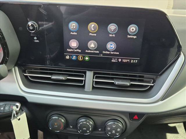 New 2026 Chevrolet Trax RS w/ Sunroof Package FWD image 10