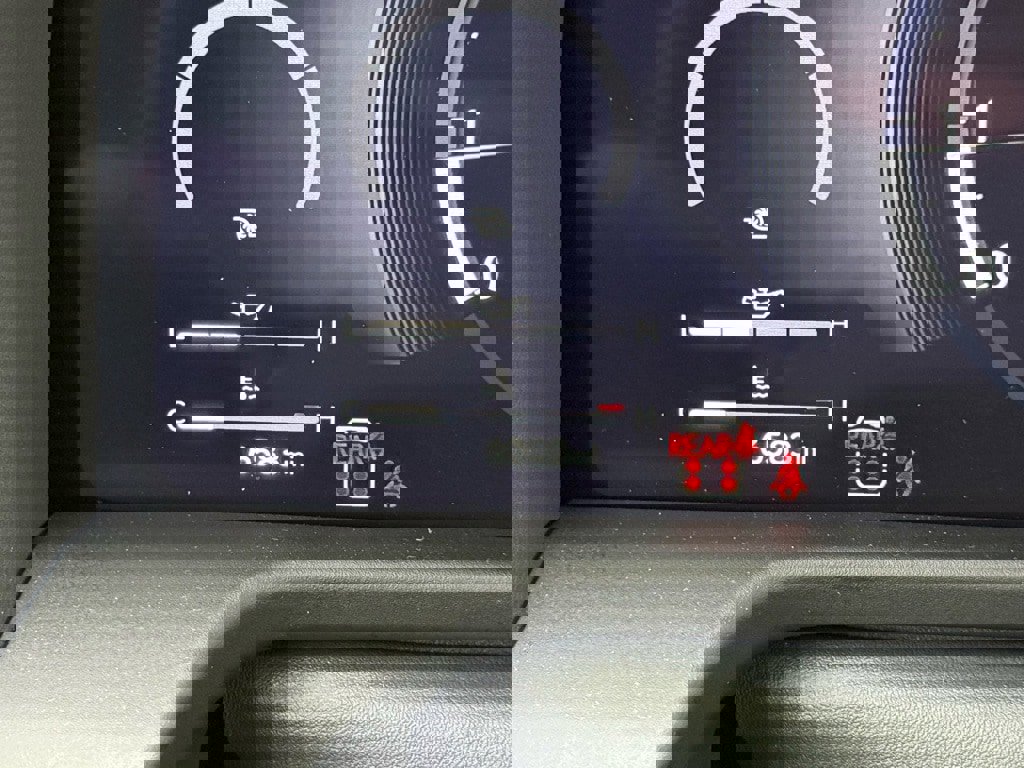 Used 2025 Lexus GX 550 w/ Accessory Package (2T) image 35