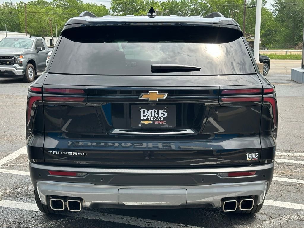 Used 2025 Chevrolet Traverse LT w/ Enhanced Driving Package FWD image 6