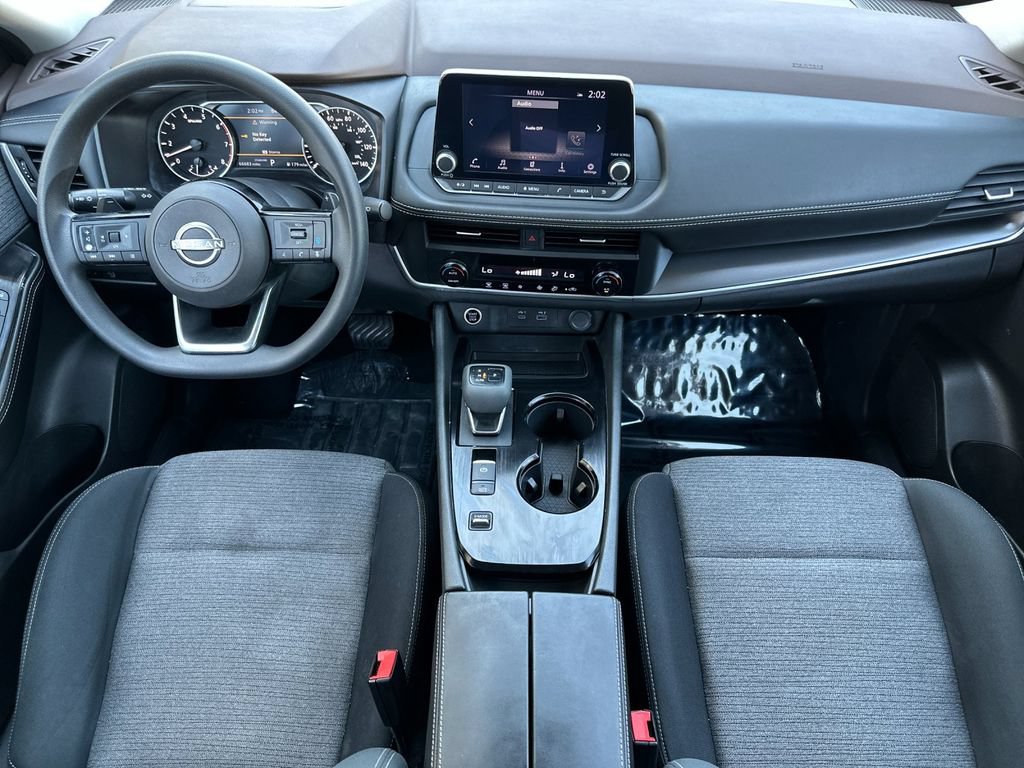 Used 2023 Nissan Rogue SV FWD image 12