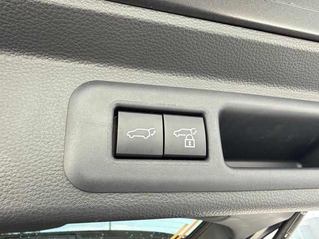 Used 2026 Toyota Sequoia Platinum AWD/4WD image 9