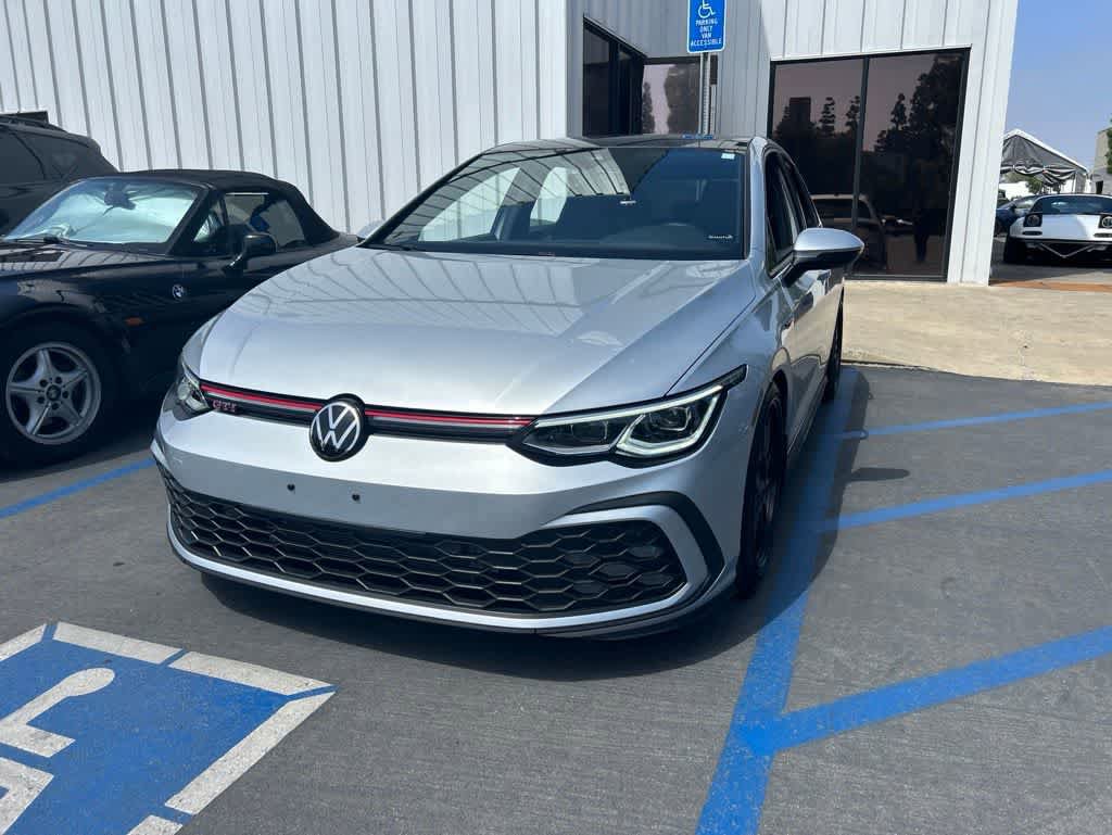 Used 2022 Volkswagen GTI SE FWD image 4