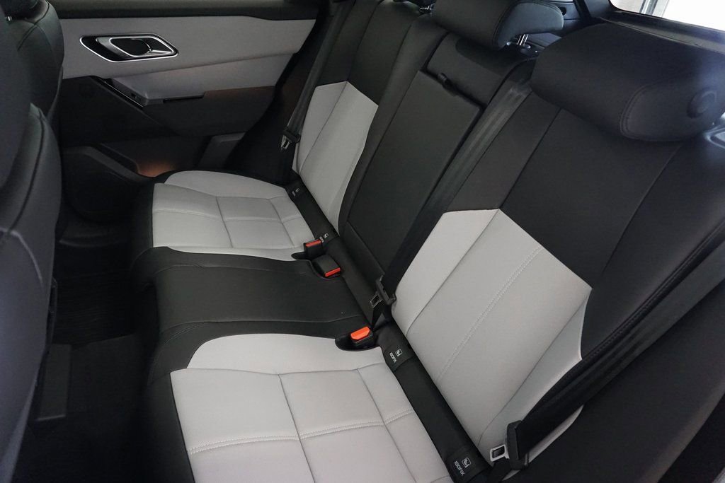 Used 2025 Land Rover Range Rover Velar S image 30