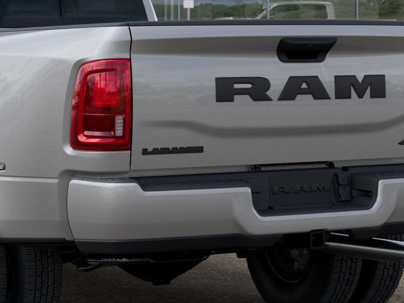 New 2026 RAM 3500 Laramie AWD/4WD image 14