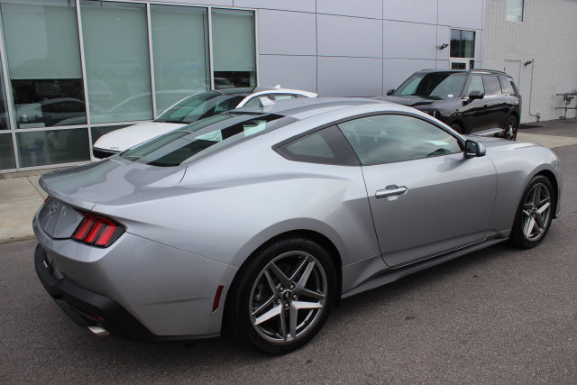 Used 2024 Ford Mustang Coupe RWD image 24
