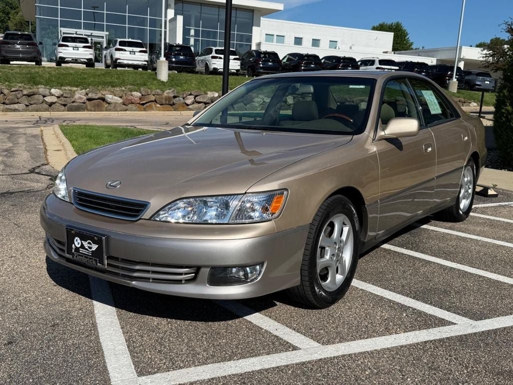 Used 2001 Lexus ES 330 FWD image 7