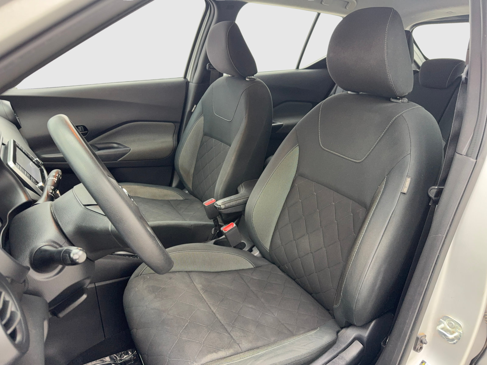 Used 2020 Nissan Kicks S FWD image 18