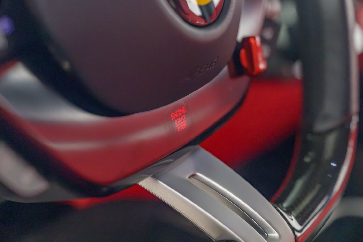 Certified 2025 Ferrari Purosangue AWD/4WD image 36