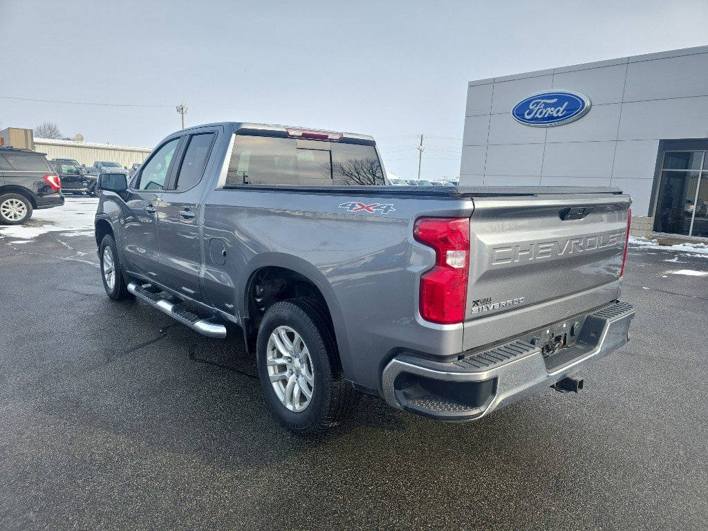 Used 2021 Chevrolet Silverado 1500 LT w/ Convenience Package II image 8