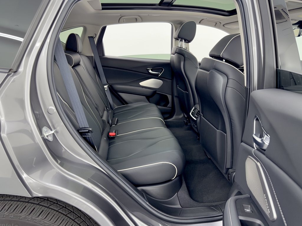 Used 2025 Acura RDX w/ Advance Package AWD/4WD image 29