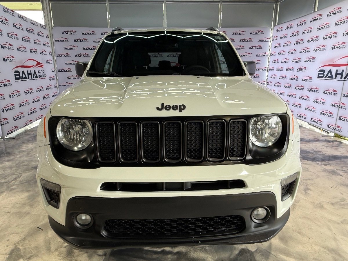 Used 2021 Jeep Renegade Latitude w/ Sun & Sound Group FWD image 40