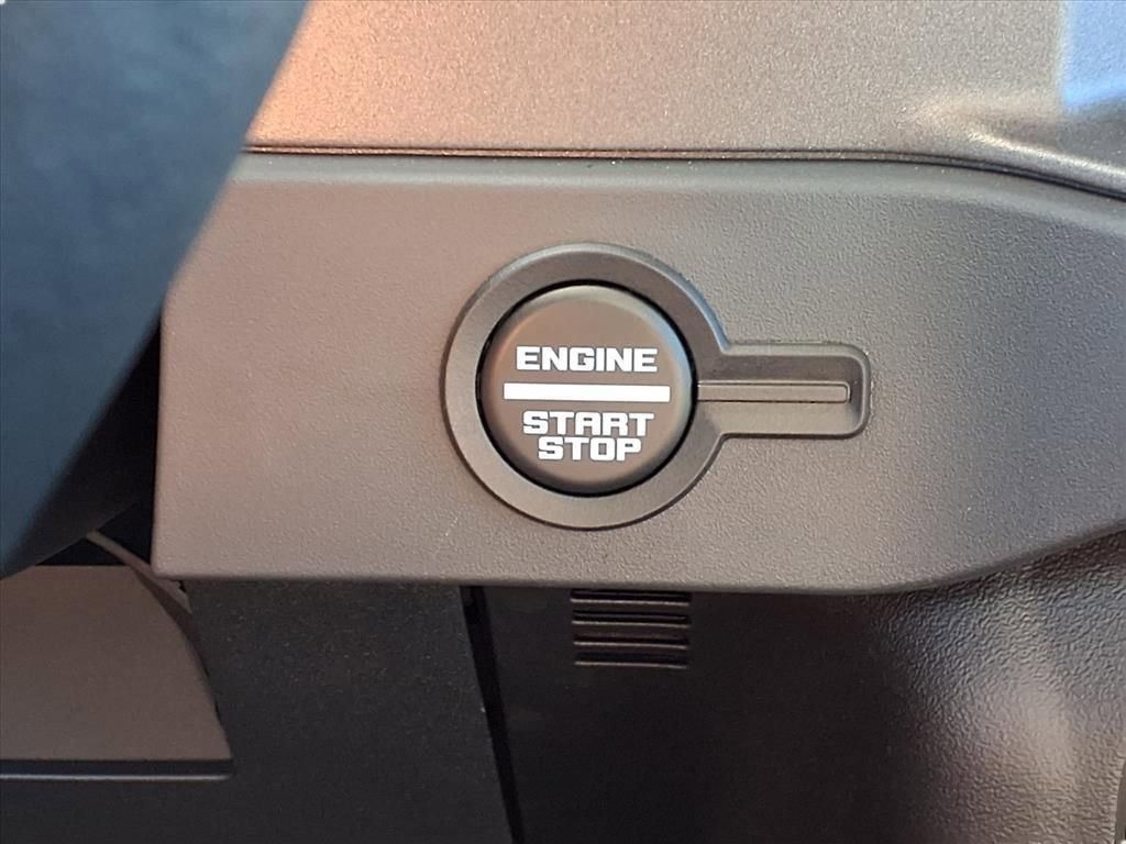 New 2025 Ford Bronco Badlands image 13