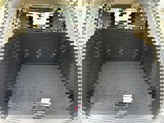 Used 2023 Nissan Rogue SV w/ SV Premium Package image 12