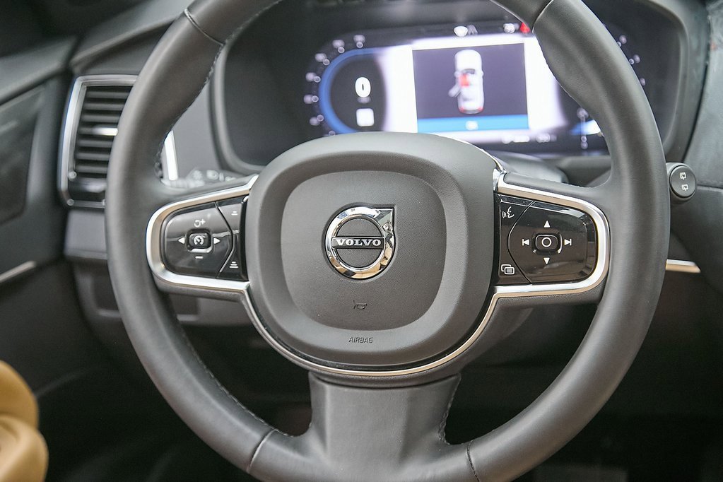 Certified 2023 Volvo XC90 B6 Ultimate w/ Protection Package Premier image 29
