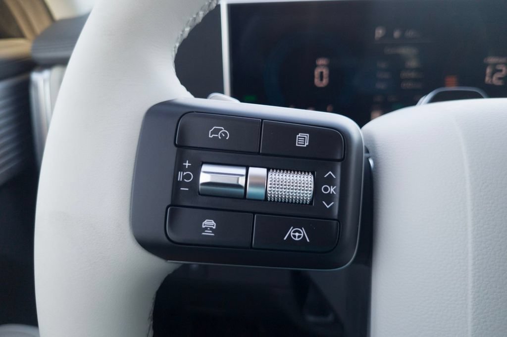 New 2026 Hyundai Santa Fe SEL FWD image 26