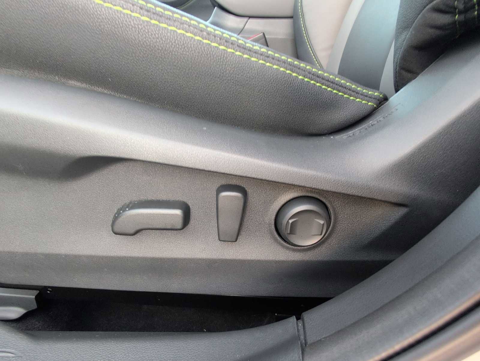 Certified 2025 Subaru Outback Onyx Edition XT image 18