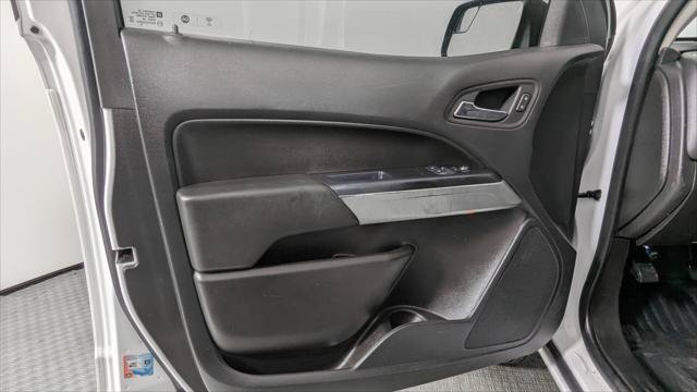 Used 2022 Chevrolet Colorado LT w/ Fleet Safety Package RWD image 13