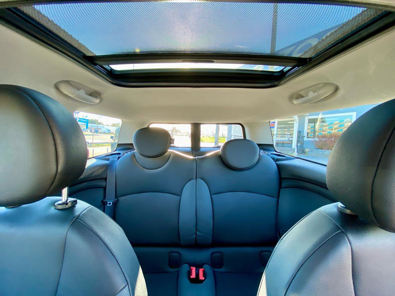 Used 2009 MINI Cooper Clubman Hardtop image 18