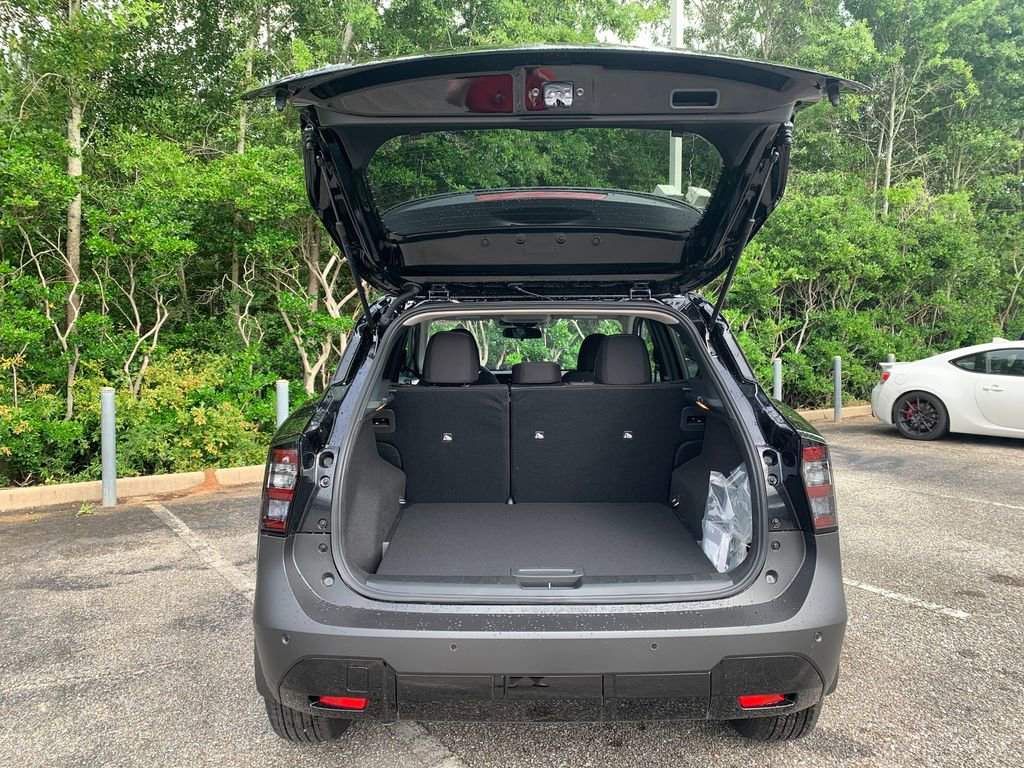 New 2026 Nissan Kicks SV FWD image 5