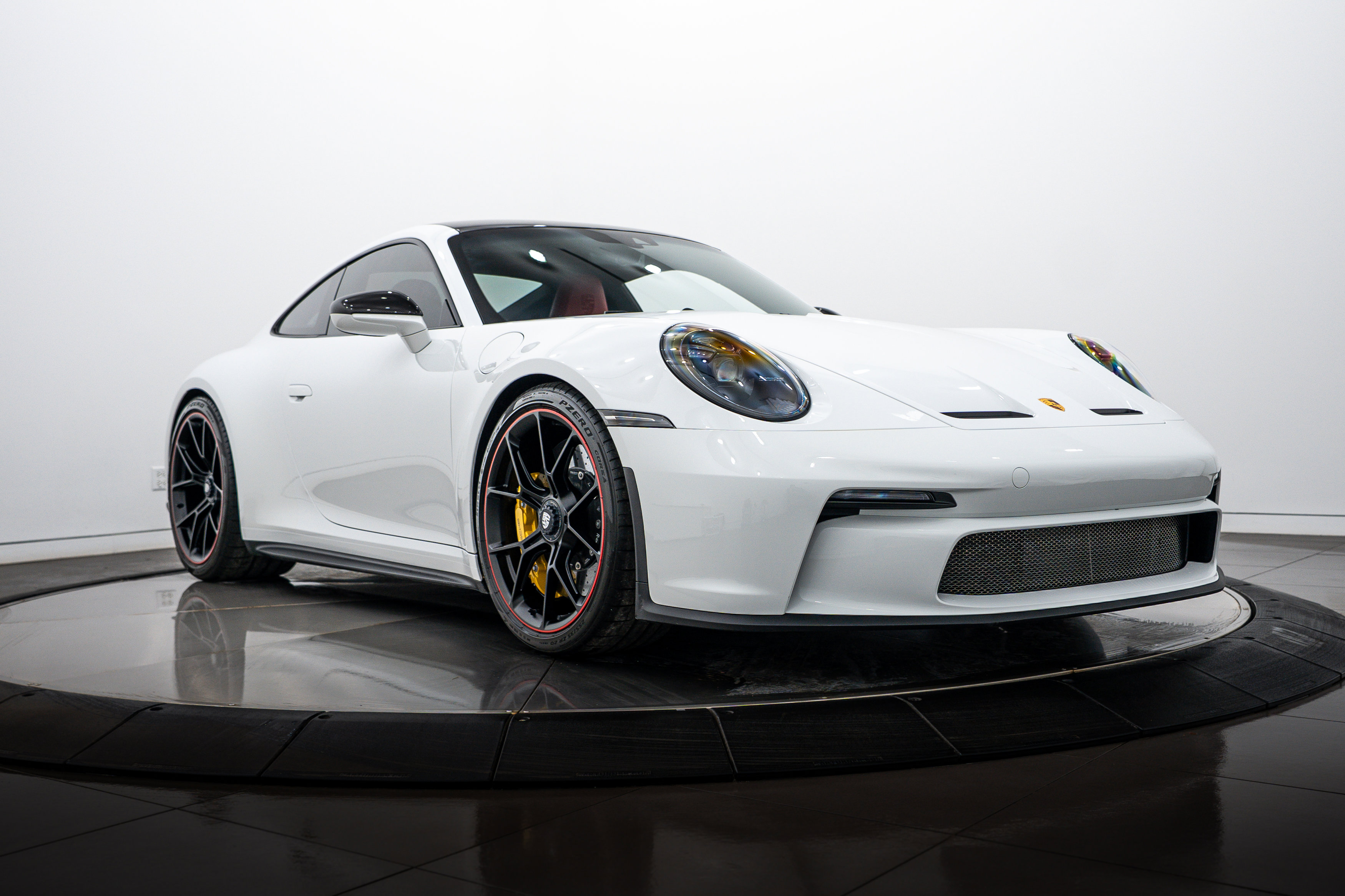 Certified 2024 Porsche 911 GT3 RWD image 9