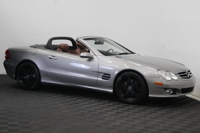 Used 2007 Mercedes-Benz SL 550 image 1