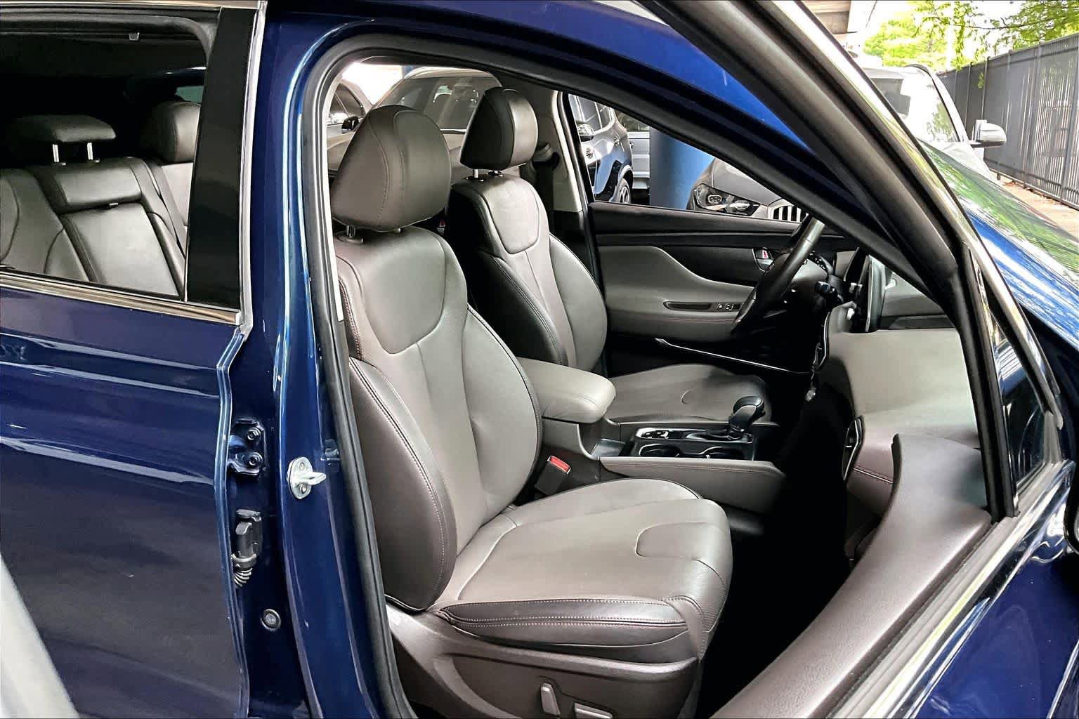 Used 2020 Hyundai Santa Fe Limited FWD image 8