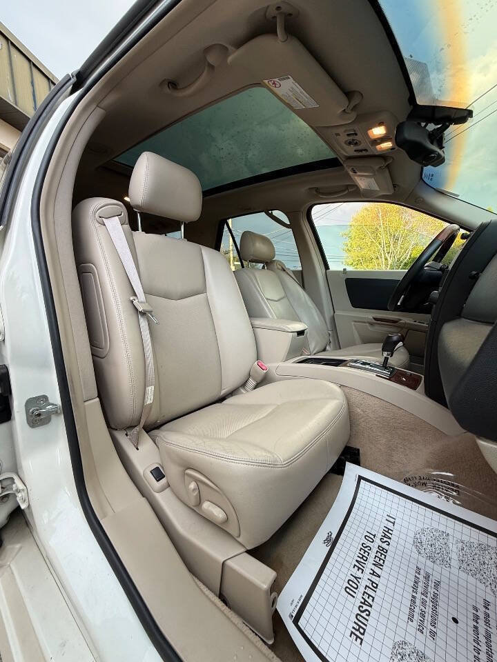 Used 2005 Cadillac SRX V8 AWD/4WD image 16