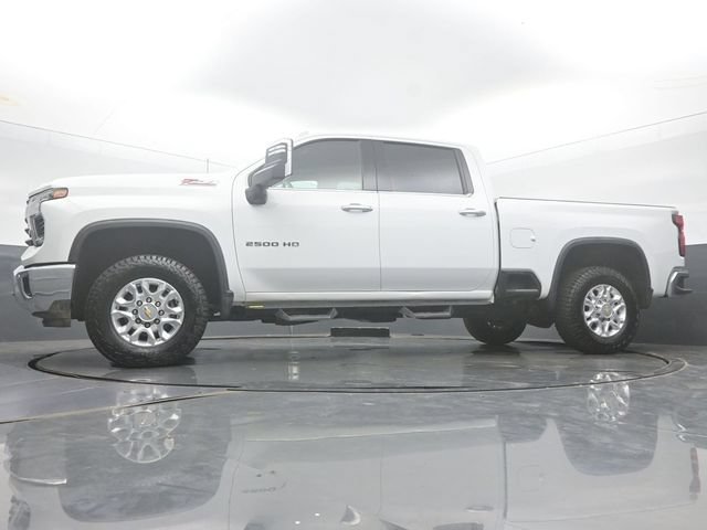 Used 2025 Chevrolet Silverado 2500 LTZ w/ LTZ Premium Package AWD/4WD image 44