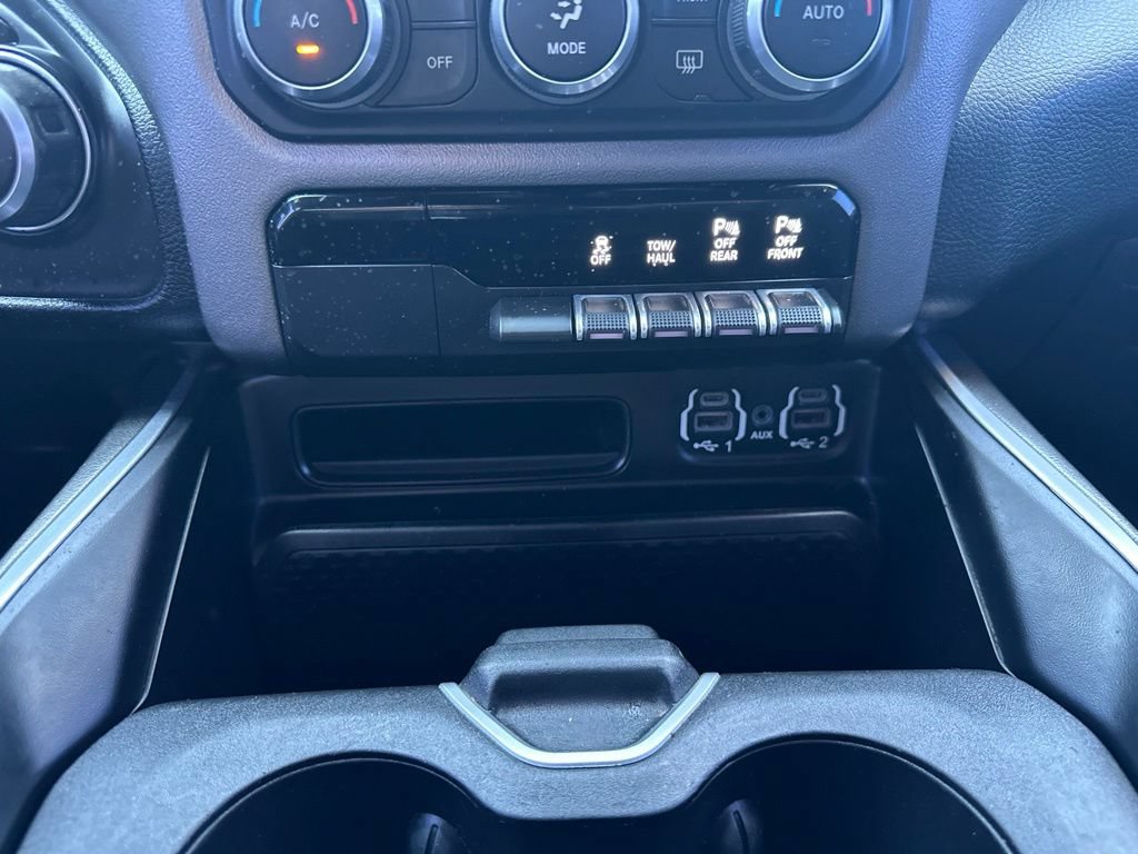 Used 2020 RAM 1500 Big Horn AWD/4WD image 6