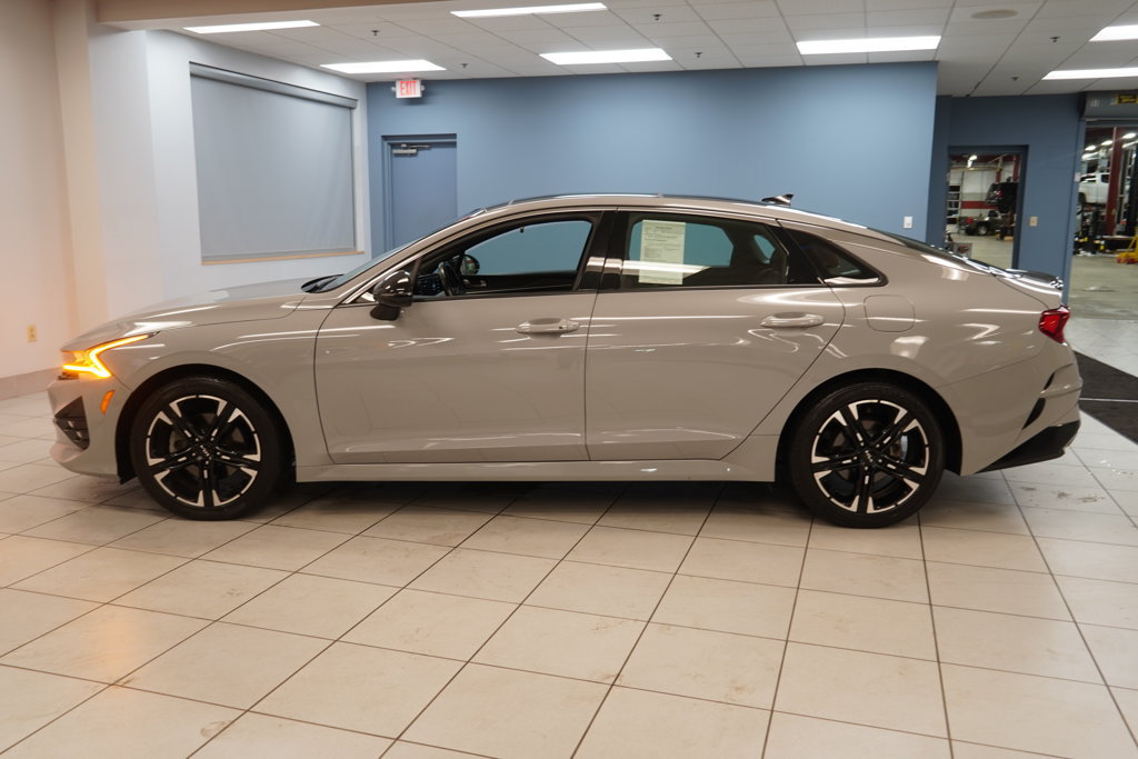 Used 2024 Kia K5 GT-Line AWD/4WD image 2