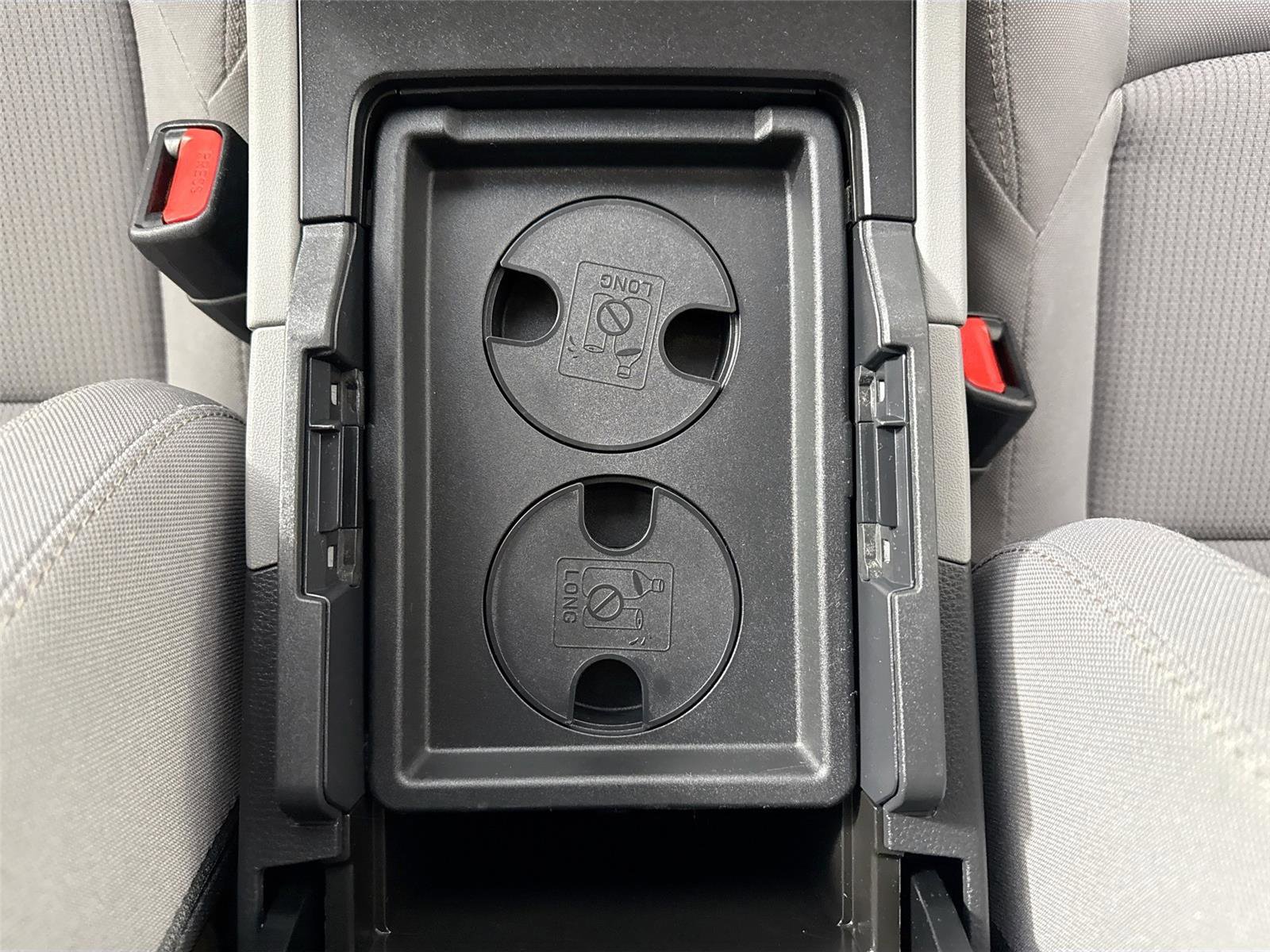 Certified 2022 Toyota Venza XLE image 30