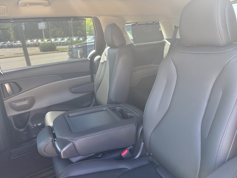 New 2026 Kia Carnival EX image 23