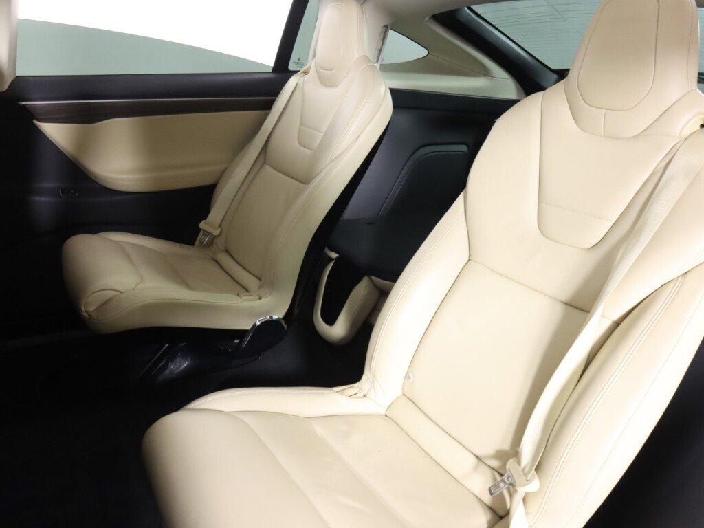 Used 2016 Tesla Model X 75D AWD/4WD image 30