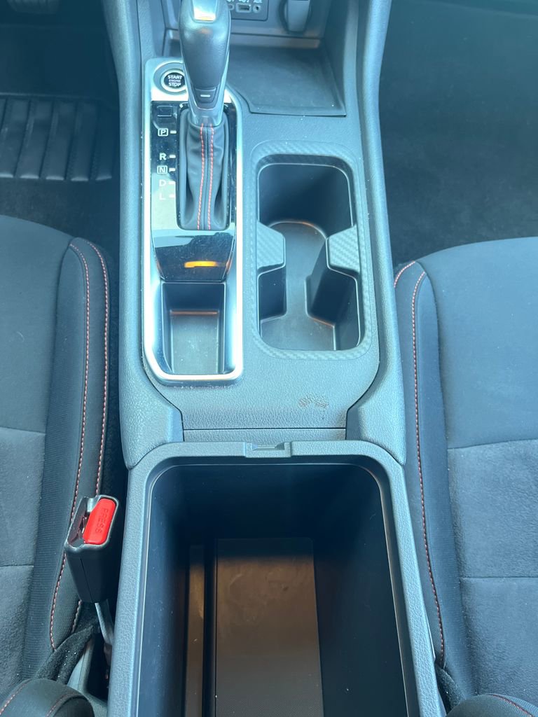 Certified 2025 Nissan Sentra SR image 25