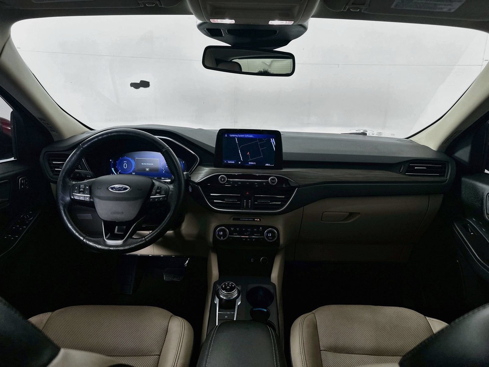 Used 2020 Ford Escape Titanium AWD/4WD image 23
