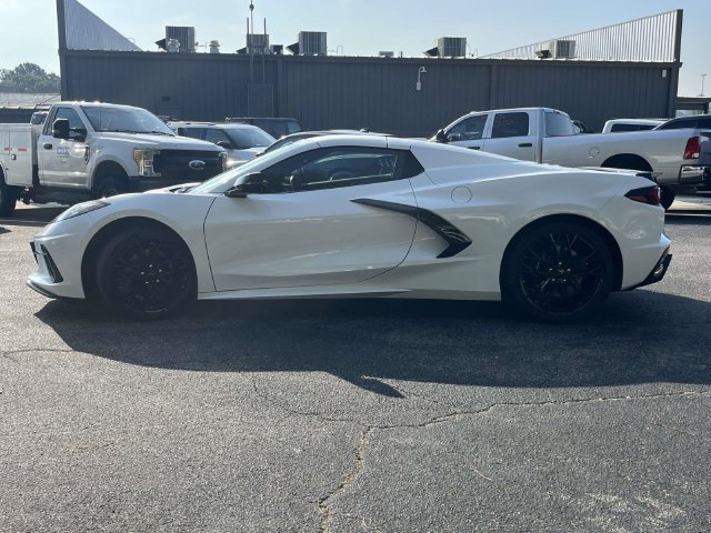 Used 2024 Chevrolet Corvette Stingray Convertible w/ 1LT RWD image 7