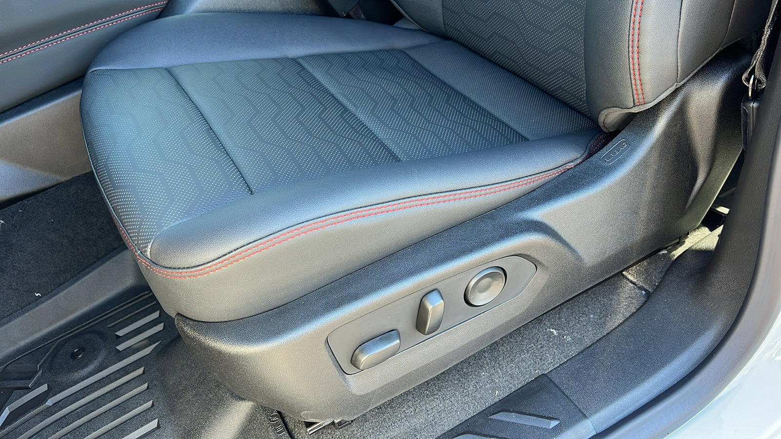 New 2026 Chevrolet Colorado Z71 w/ Technology Package image 19