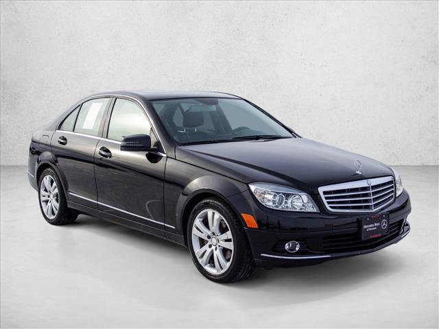 Used 2011 Mercedes-Benz C 300 4MATIC Sedan image 3