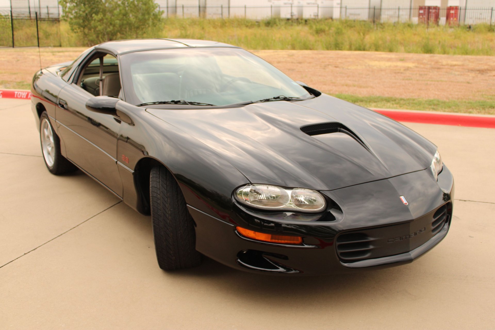 Used 1999 Chevrolet Camaro Z28 w/ SS Performance/Appearance Pkg RWD image 20