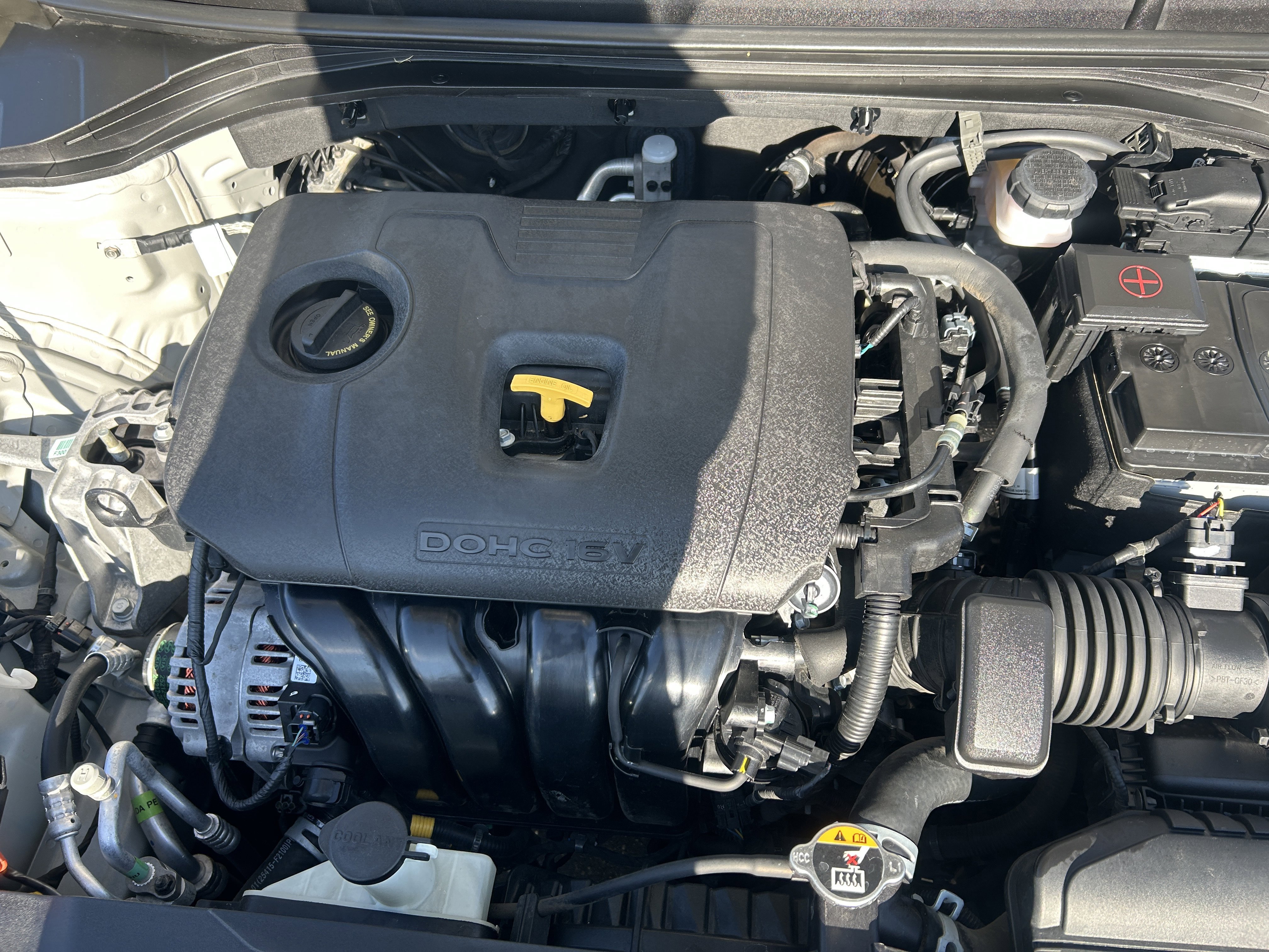 Used 2020 Hyundai Elantra SE w/ Cargo Package (C1) image 14