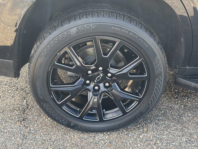 Used 2022 Chevrolet Tahoe RST w/ Luxury Package RWD image 5