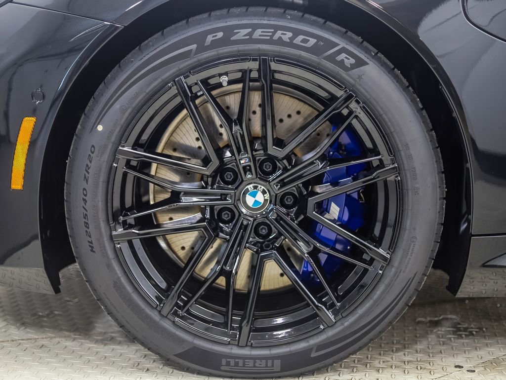 New 2027 BMW M5 Touring AWD/4WD image 2
