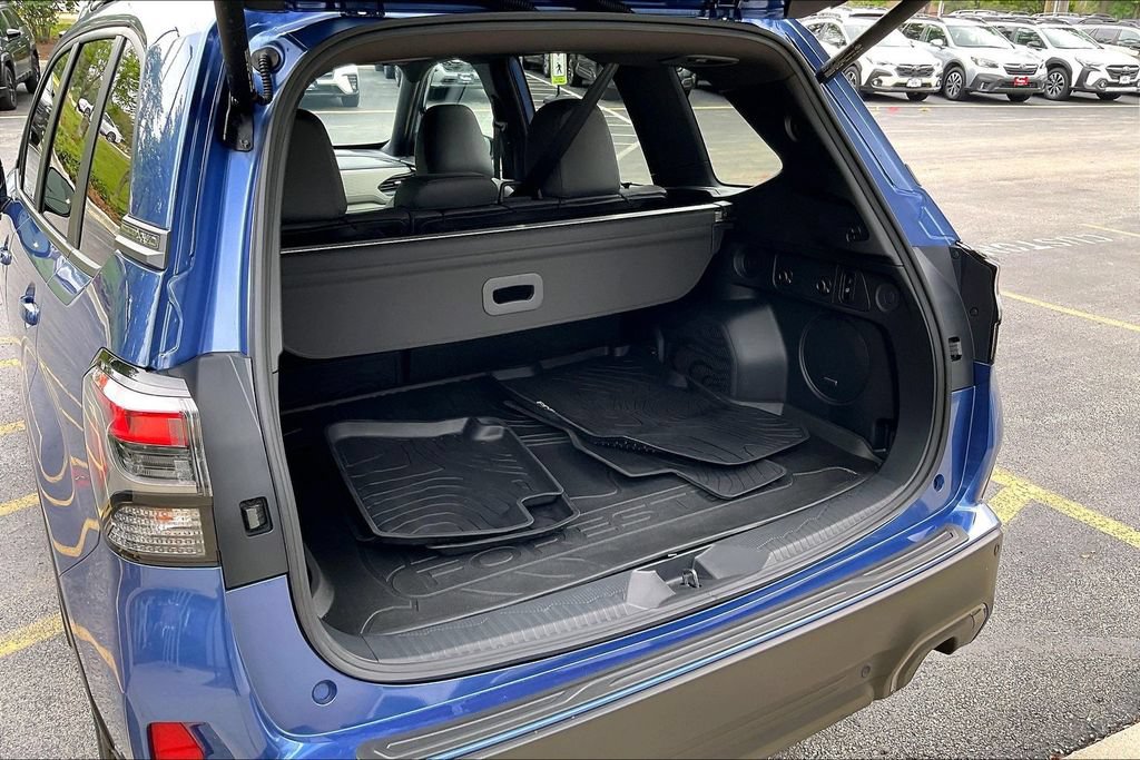 Used 2025 Subaru Forester Limited w/ Popular Package AWD/4WD image 31