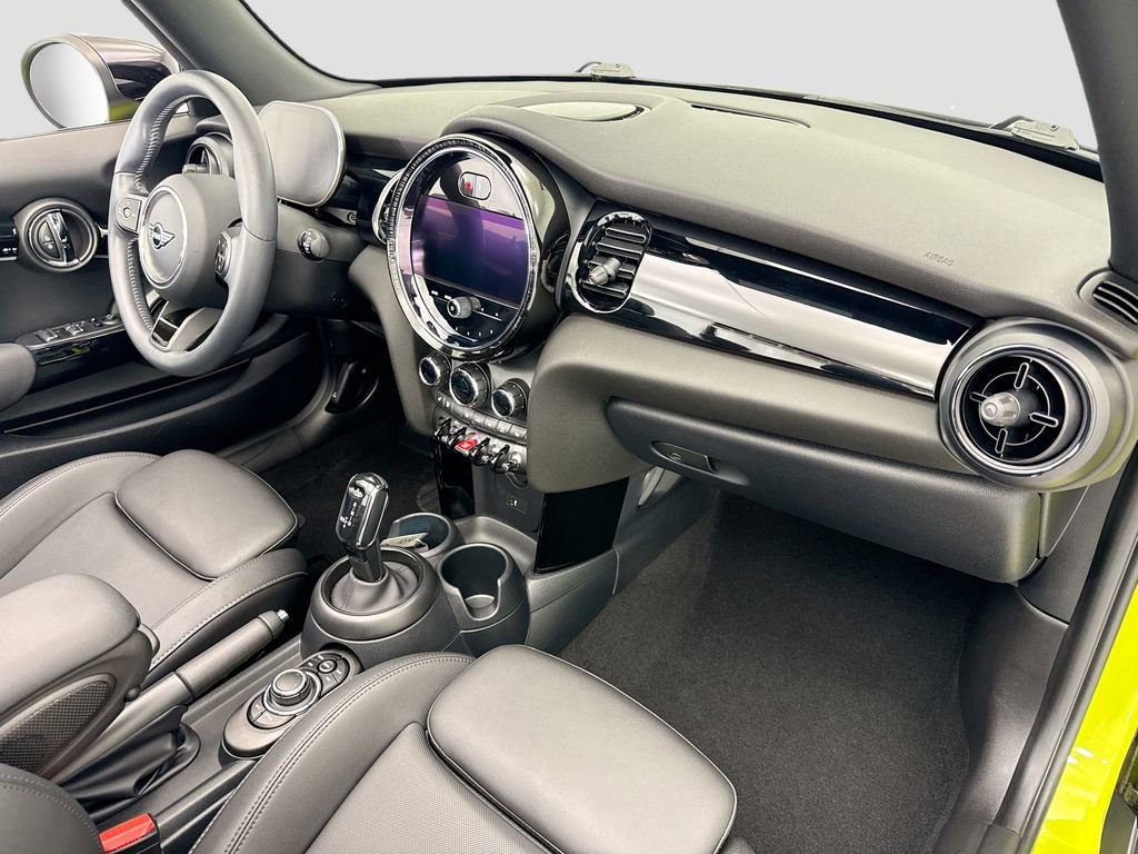 Certified 2024 MINI Cooper S image 20