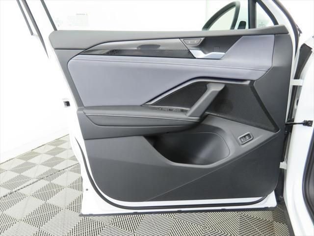 New 2026 Volkswagen Tiguan SE image 22