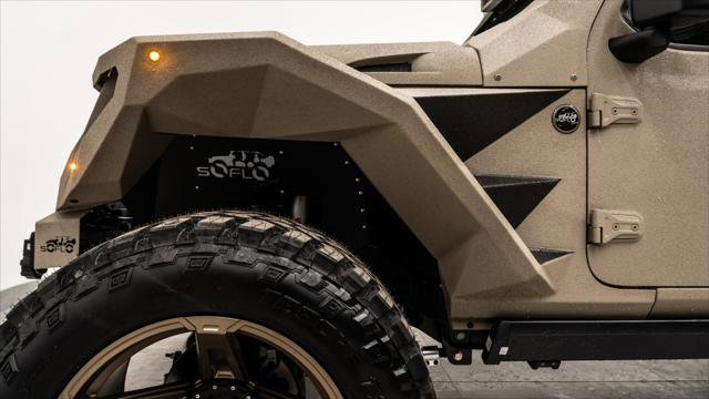 Used 2025 Jeep Gladiator Sport image 10