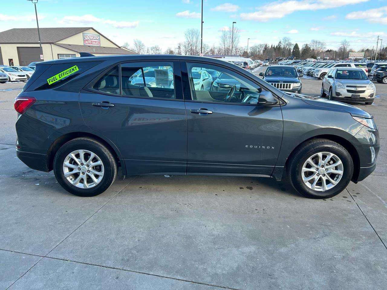 Used 2018 Chevrolet Equinox LS FWD image 4
